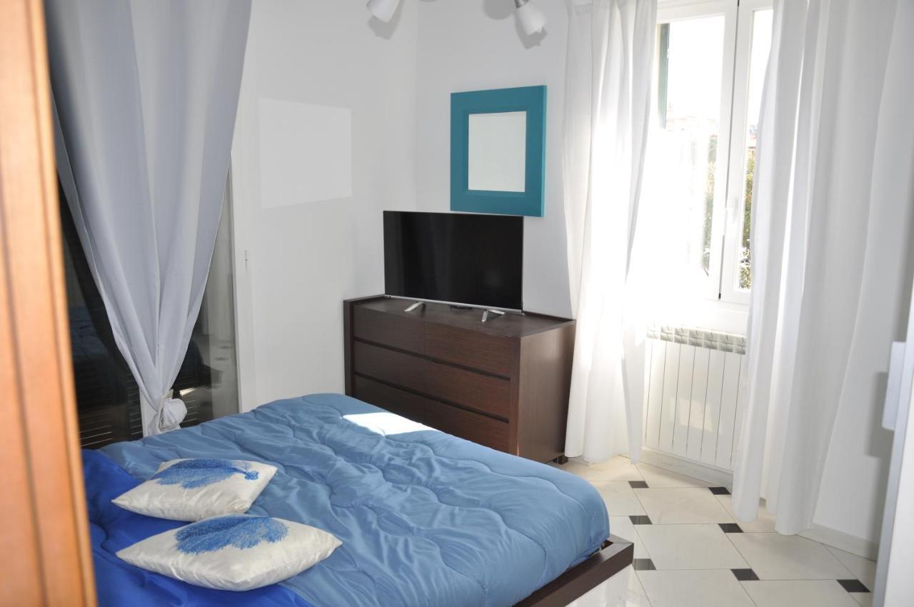 Appartamento Villa Rita A 100 M Dal Mare! วาลเลโครเซีย ภายนอก รูปภาพ